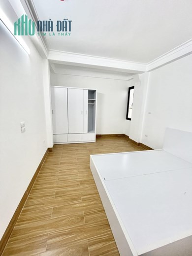 Bán Nhà Phố Nguyễn Khang Quận Cầu Giấy. 146m Mặt Tiền 6.5m Nhỉnh 15 Tỷ. Cam Kết Ảnh Thật Mô Tả