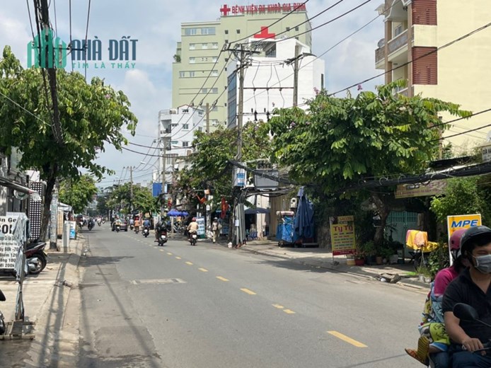 Bán nthạnhhà Mặt tiền 487 nơ trang long bình