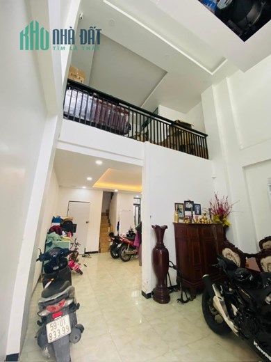 MẶT TIỀN TÂN PHÚ (5.5x18) 7 TẦNG - VỪA Ở VỪA KINH DOANH- CHỈ NHỈNH 8 TỶ