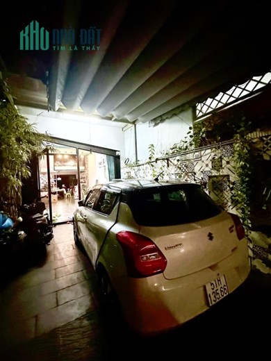 BÁN NHÀ 100M2, HẺM XE HƠI, NHÀ MỚI Ở NGAY,SÂN THƯỢNG,NHỈNH 7TY