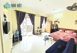 PHÒNG CHDV BAN CÔNG 35m2  đối diện COOMARK -  CỘNG HÒA E-TOWN P13 TÂN BÌNH