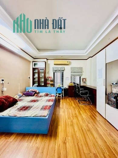 Bán nhà Vĩnh Hưng nhà đẹp ngay phố 32m 5 tầng 3 tỷ hơn