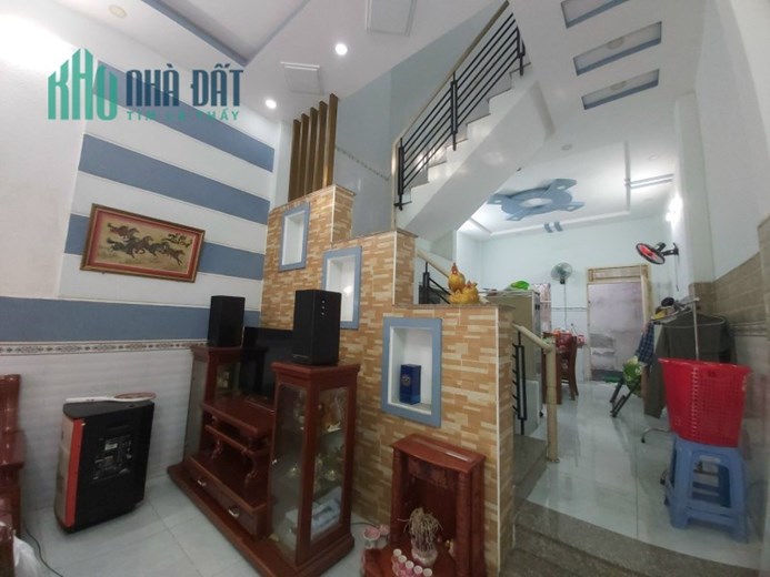 NHÀ SÁT MẶT TIỀN - P14 - GÒ VẤP- 68M2 - NGANG ĐẸP 4M  GIÁ NGỘP CHỈ CÒN 4 TỶ 4.