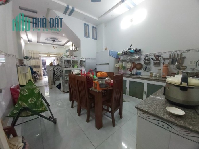 NHÀ SÁT MẶT TIỀN - P14 - GÒ VẤP- 68M2 - NGANG ĐẸP 4M  GIÁ NGỘP CHỈ CÒN 4 TỶ 4.