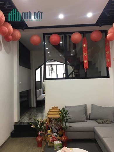 Bán Nhà Phố Nguyễn Khang Quận Cầu Giấy. 72m Xây 7 Tầng Mặt Tiền 4.5m Nhỉnh 17 Tỷ. Cam Kết Ảnh Thật