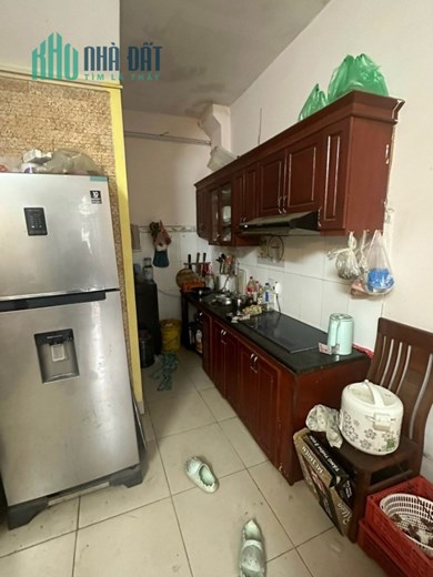 Bán nhà Lĩnh Nam, Hoàng Mai, ngách 3 gác, ngõ ô tô, trường chợ đều gần, chỉ có 2 tỷ 800
