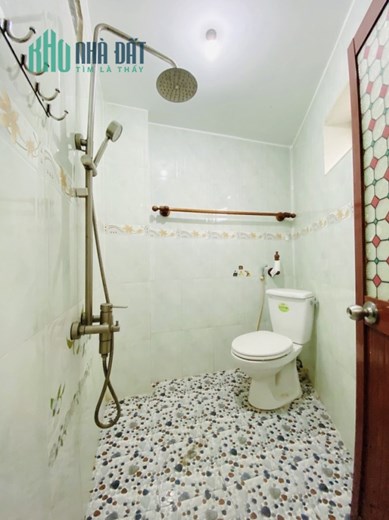 Hạ 750 triệu, bán gấp nhà Đường Thống Nhất, Quận Gò Vấp