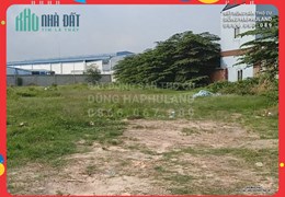 GV. 46 triệu/m2. 1260m2 đất MẶT TIỀN ĐƯỜNG 20M, gần đường Lê Văn Thọ.