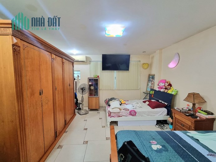 HIẾM NHẤT XÃ ĐÀN ĐỐNG ĐA 35M, 5T,MT 4.3M, Ô TÔ ĐỖ CỬA, NHÀ ĐẸP ĐÓN TẾT, NHỈNH 6 TỶ. 0937651883.