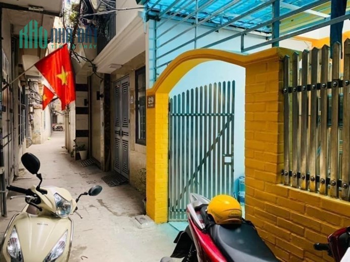 HIẾM NHẤT KHƯƠNG ĐÌNH 80M, 5T, MT 5M, THOÁNG 3 MẶT, NHÀ ĐẸP, Ở LUÔN ĐÓN TẾT, 8 TỶ. 0937651883.