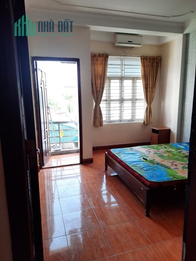 Bán nhà 40m2 phường Bồ đề, long biên, Hà Nội, 5 tầng, giá 3,65 tỷ!!!