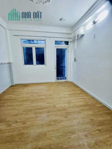 HẺM XE HƠI - 5 TẦNG - NGAY TRUNG TÂM TÂN BÌNH.