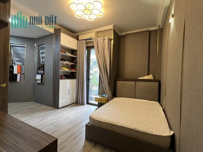 TRUNG TÂM TÂN BÌNH - TẶNG 99% NỘI THẤT - BT SÂN VƯỜN Ở NGAY