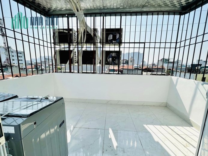 85m Mặt Tiền 5m Nhỉnh 13 Tỷ Phố Nguyễn Khang Cầu Giấy. Ô Tô Đỗ Cửa. Khu Vực Vip Nhất Quận Cầu Giấy.