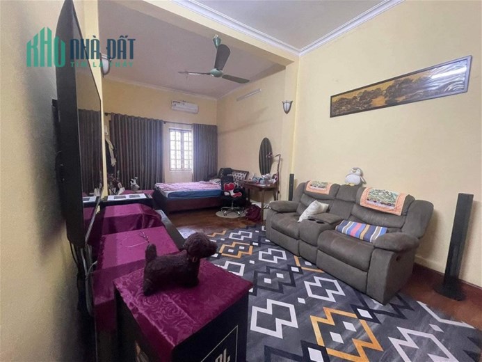 Bán Nhà Mặt Phố Nguyễn Lương Bằng Quận Đống Đa. 54m Xây 5 Tầng Mặt Tiền 5m Nhỉnh 11 Tỷ. Cam Kết Ảnh