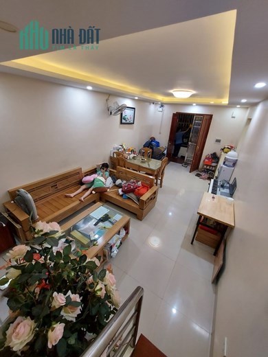 Tập thể Láng Hạ, Đống Đa 90m2, thông tầng, Nội thất đẹp, Thoáng trước sau, 2.7 tỷ