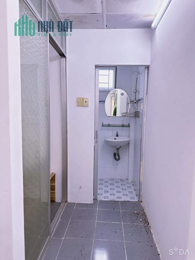 BÁN NHÀ HẺM ĐIỆN BIÊN PHỦ 20M2 GIÁ 1TY85 TL