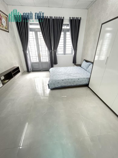 Bán nhà MT thụt Phan Huy Ích gần Emart 60m2 giá nhỉnh 4 tỷ