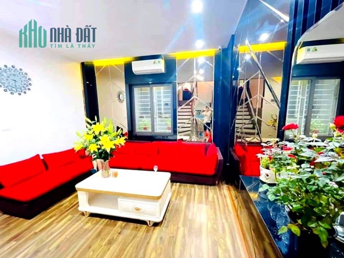 Bán Nhà Phố Nguyễn Chí Thanh Quận Đống Đa. Sổ 41m Thực Tế 50m Xây 6 Tầng Nhỉnh 15 Tỷ. Cam Kết Ảnh