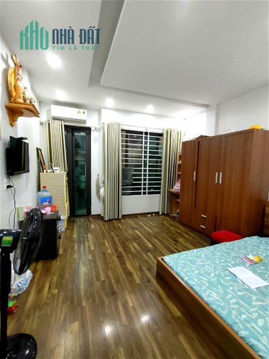 Bán Nhà Phố Nguyễn Chí Thanh Quận Đống Đa. Sổ 41m Thực Tế 50m Xây 6 Tầng Nhỉnh 15 Tỷ. Cam Kết Ảnh
