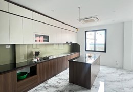 Bán nhà 5 tầng mặt phố Trần Khát Chân, Hai Bà Trưng, vị trí đẹp, 110m, mt 4.8m, 46 tỷ.