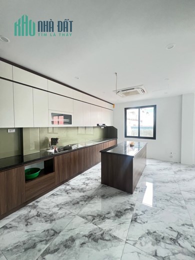 Bán nhà 5 tầng mặt phố Trần Khát Chân, Hai Bà Trưng, vị trí đẹp, 110m, mt 4.8m, 46 tỷ.