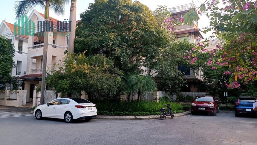 NÓNG O9 2628 5559 Bán Biệt Thự Khu đô thị Nam Thăng Long (Ciputra) 320m², 3 tầng, MT 25m, giá 96 tỷ