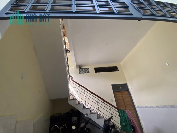 ♥ Nhà Hoàng Diệu gần Nguyễn Văn Linh 142m2, ngang 14m, 3.x tỷ