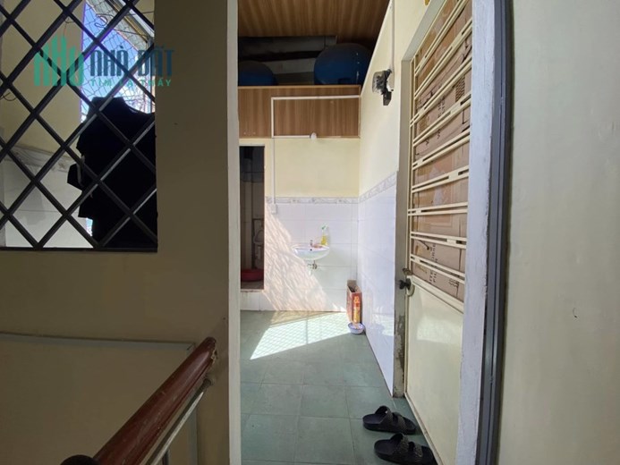 ♥ Nhà Hoàng Diệu gần Nguyễn Văn Linh 142m2, ngang 14m, 3.x tỷ