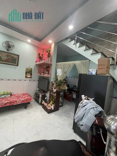 Bán nhà 2 Tầng hơn 180m2 Trần Xuân Soạn Quận 7, vừa ở vừa cho thuê