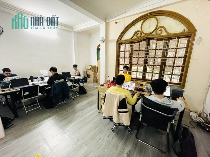 Bán nhà mặt ngõ Phố Hào Nam Đống Đa 44m2x4 tầng, kinh doanh, ô tô tránh, mặt tiền đẹp 6m chỉ 8.6 tỷ.