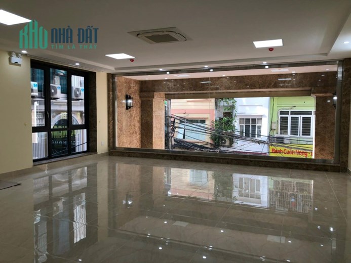BÁN GẤP TÒA NHÀ QUẬN THANH XUÂN - MẶT PHỐ HOÀNG VĂN THÁI; 120M X 9 TẦNG, GIÁ 52 TỶ.