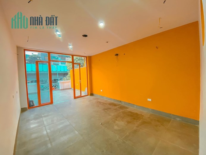 BÁN GẤP ! MẶT PHỐ HAÒ NAM - CÁT LINH- QUẬN ĐỐNG ĐA; 70M X 4 TẦNG, GIÁ 22 TỶ.