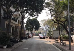 HÀNG XÓM ROYAL CITY, PHÂN LÔ VIP PHỐ NGUYỄN TRÃI, 88M X 5 TẦNG, GIÁ 24 TỶ.