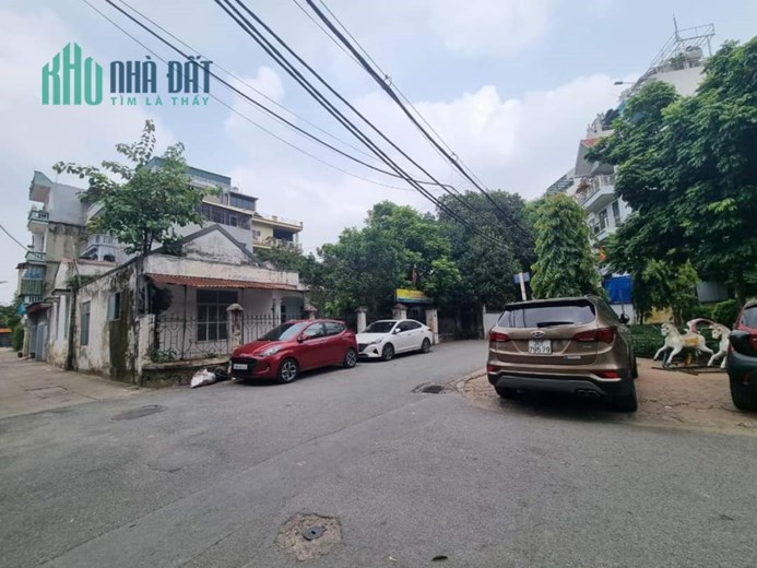 HƠN 7 TỶ! HÀNG XÓM TÂY NAM LINH ĐÀM - PHỐ BẰNG LIỆT. 62m x 4 tầng.