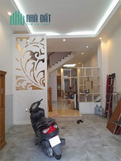 Hẻm 6m Trường Chinh, P14, Khu Bàu Cát, 4.5x17.5m, 4 tầng, chỉ 10.7 tỷ