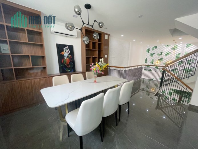 BÁN NHÀ VILLA CỰC ĐẸP 8.8 TỶ, THỐNG NHẤT GÒ VẤP.