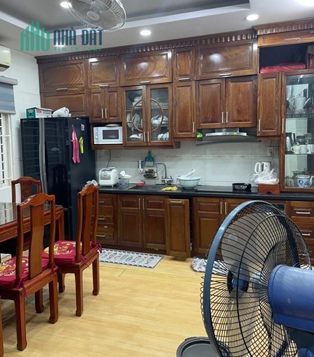 SIÊU PHẨM PHỐ LÁNG HẠ - LÔ GÓC , NHÀ ĐẸP DÂN XÂY - NGÕ THÔNG – Ô TÔ GẦN NHÀ – AN SINH ĐỈNH – 42M2,