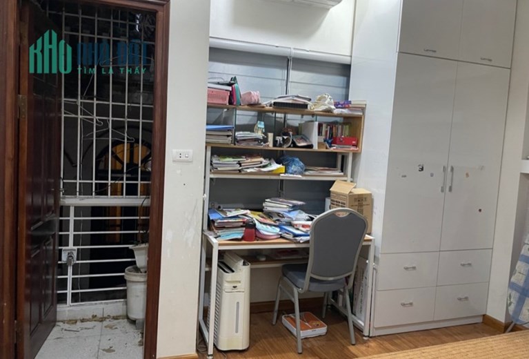 SIÊU PHẨM PHỐ LÁNG HẠ - LÔ GÓC , NHÀ ĐẸP DÂN XÂY - NGÕ THÔNG – Ô TÔ GẦN NHÀ – AN SINH ĐỈNH – 42M2,