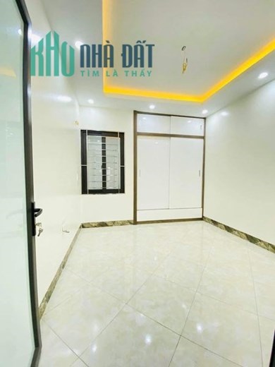 Hàng tuyển Nam Dư, Lĩnh Nam 42m 6 ngủ oto, kinh doanh, xây mới hơn 5 tỷ