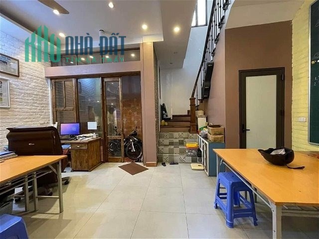 Bán Biệt thự mini mặt ngõ Phố Bạch Mai Hai Bà Trưng 65m2x5 tầng, gần Hồ Gươm chỉ 7.8 tỷ.