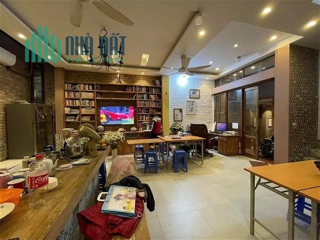 Bán Biệt thự mini mặt ngõ Phố Bạch Mai Hai Bà Trưng 65m2x5 tầng, gần Hồ Gươm chỉ 7.8 tỷ.