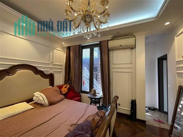 Bán Biệt thự mini mặt ngõ Phố Bạch Mai Hai Bà Trưng 65m2x5 tầng, gần Hồ Gươm chỉ 7.8 tỷ.