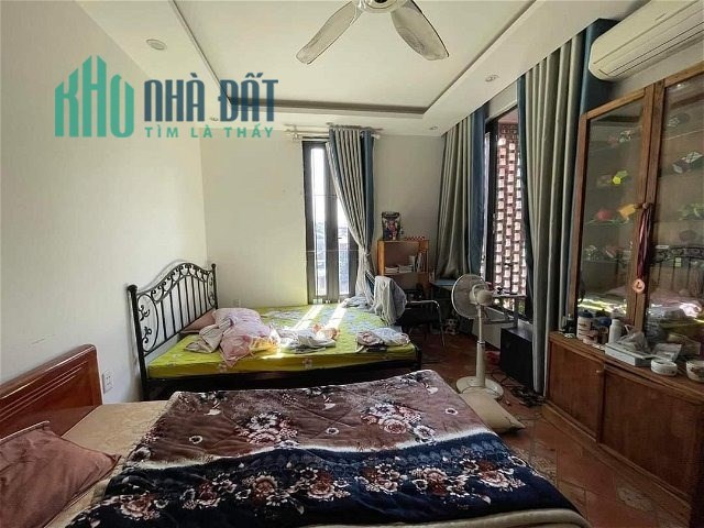 Bán Biệt thự mini mặt ngõ Phố Bạch Mai Hai Bà Trưng 65m2x5 tầng, gần Hồ Gươm chỉ 7.8 tỷ.