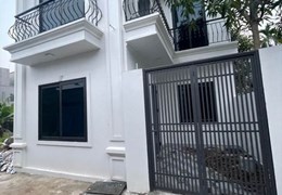 Bán nhà mới xây 3 tầng tại viên nội vân nội đông anh chỉ hơn 2 tỷ