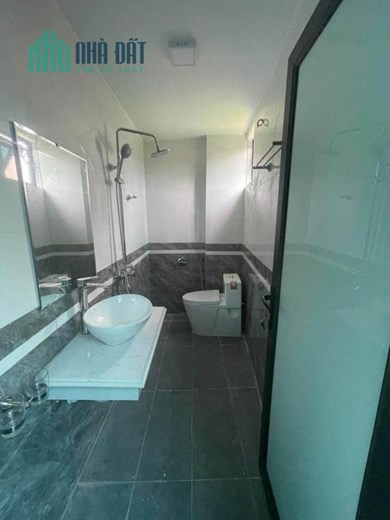Bán nhà mới xây 3 tầng tại viên nội vân nội đông anh chỉ hơn 2 tỷ