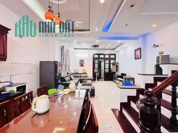 Bán nhà Lĩnh Nam, Nam Dư 50m dân xây 5 phòng công năng nhỉnh 3 tỷ