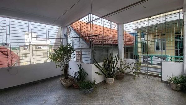Bán nhà Lĩnh Nam, Nam Dư 50m dân xây 5 tầng công năng nhỉnh 3 tỷ