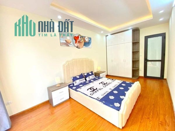 Bán nhà Đông Thiên ngõ thông kinh doanh nhỏ 32m 5 tầng giá 3 tỷ hơn oto con tân cửa