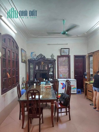 Bán Nhà Ngõ 89 Lạc Long Quân 89/100m2 x 4 tầng, căn góc 2 mặt tiền, 4 phòng ngủ, khu phân lô ô tô